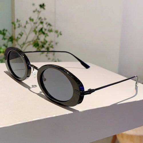 Load image into Gallery viewer, Friday Luxury Metal Designer Sunglasses
