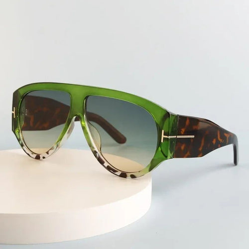 Load image into Gallery viewer, Vintage Fashion Pilot Sunglasses
