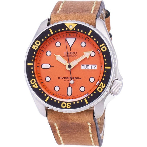 Load image into Gallery viewer, Seiko Automatic SKX011J1-var-LS17 Diver&#39;s 200M Men&#39;s Watch with Brown Leather Strap
