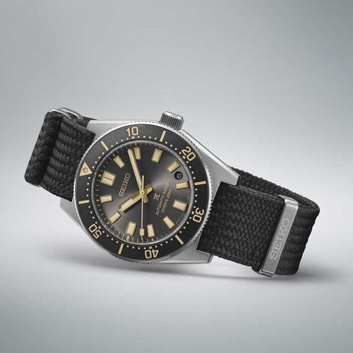 Load image into Gallery viewer, SEIKO PROSPEX Automatic 3 Days Diver&#39;s 300m - Special Edition 100th Seiko Anniversary + Extra Strap-7
