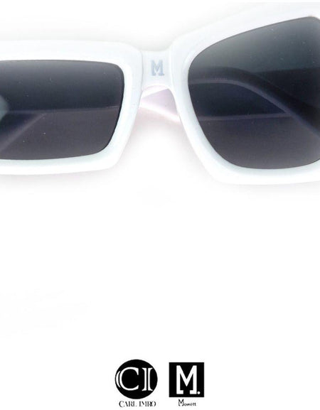 Monett Manifesto BoltW