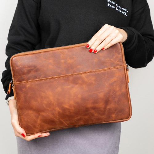 Load image into Gallery viewer, Leeds Leather Laptop / Tablet Sleeve-3
