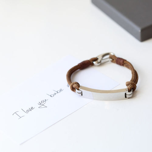 Load image into Gallery viewer, Men&#39;s Leather Tan Bracelet
