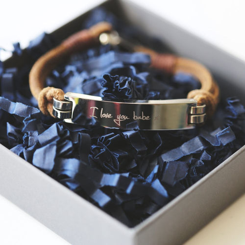 Load image into Gallery viewer, Men&#39;s Leather Tan Bracelet
