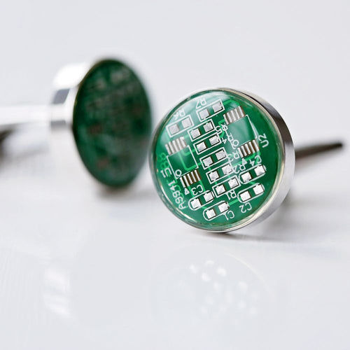 Load image into Gallery viewer, Real Circuit board Cufflinks + Engraved Box
