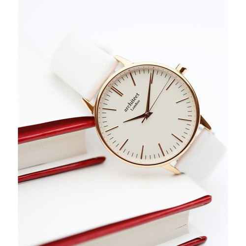 Load image into Gallery viewer, Ladies Architēct Blanc - Handwriting Engraving + White Strap
