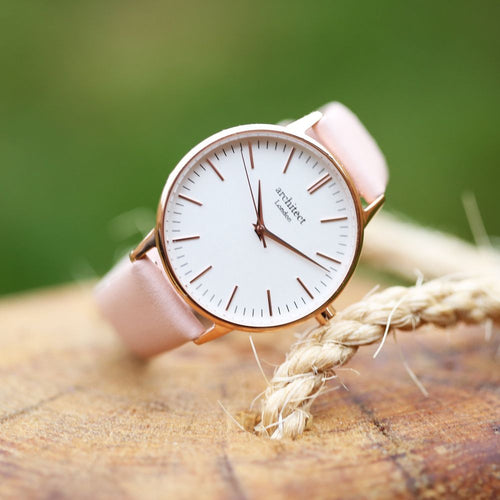 Load image into Gallery viewer, Ladies Architēct Blanc - Modern Font Engraving + Light Pink Strap
