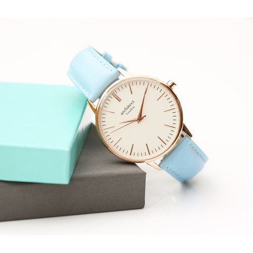 Load image into Gallery viewer, Ladies Architēct Blanc - Modern Font Engraving + Light Blue Strap
