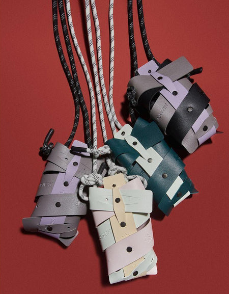 Weaveasy Mobile Bag - Your Custom Luxurious Accessory