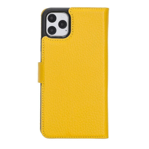 Load image into Gallery viewer, Magic iPhone 11 Pro Detachable Leather Wallet Case-3
