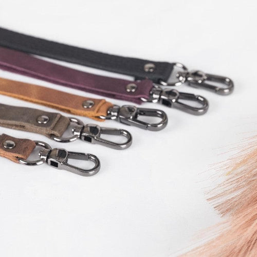 Load image into Gallery viewer, Leather Hanger-3
