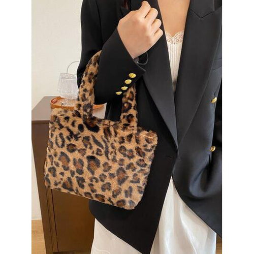 Load image into Gallery viewer, Leopard Fluff Handbag with Zip - A Touch of Opulence
