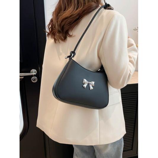 Bow PU Leather Knotted Strap Handbag – An Epitome of Elegance