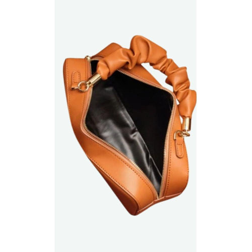 Load image into Gallery viewer, Cube Leather Handbag
