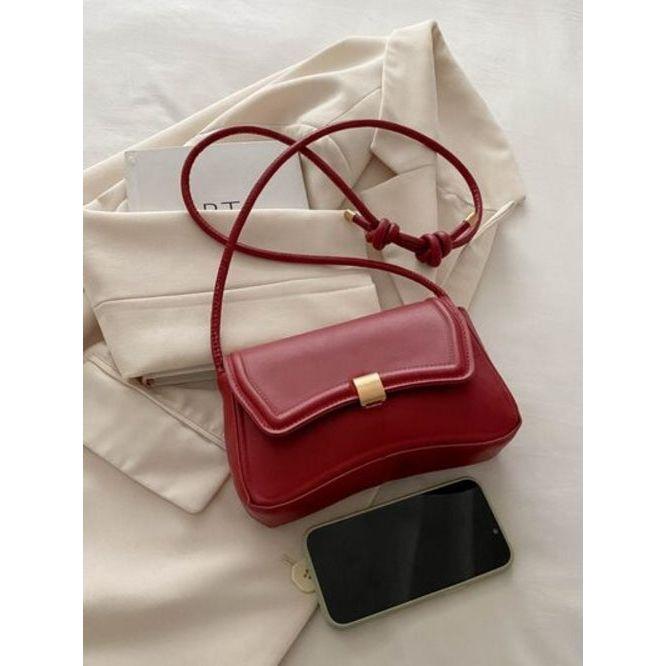 Luxurious Knotted Strap PU Leather Handbag