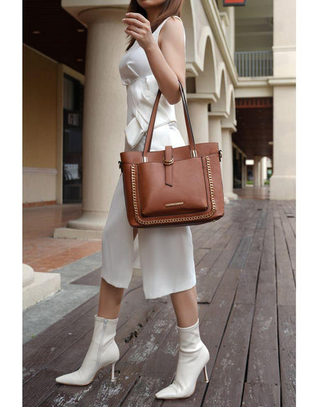 Raya Vegan Leather Women Shoulder Bag – A Luxurious Statement Piece