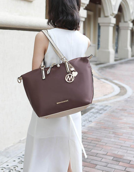 Janois Convertible Weekender/Backpack: The Epitome of Versatile Luxury