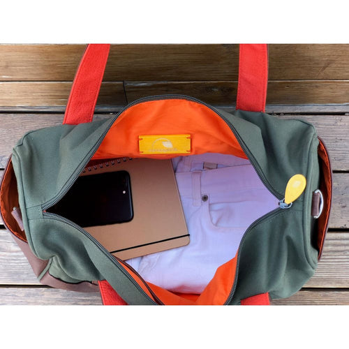 Load image into Gallery viewer, Dekalb Duffel Bag - 2 Colors
