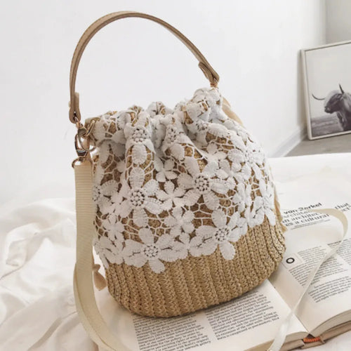 Load image into Gallery viewer, Luxurious Summer Crossbody Straw Bucket with Lace
