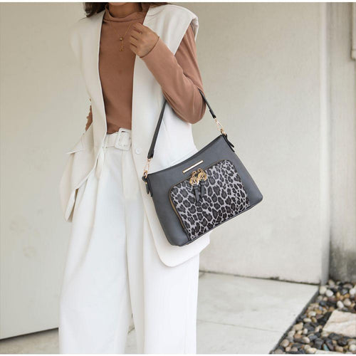 Load image into Gallery viewer, Trisha Crossbody Bag
