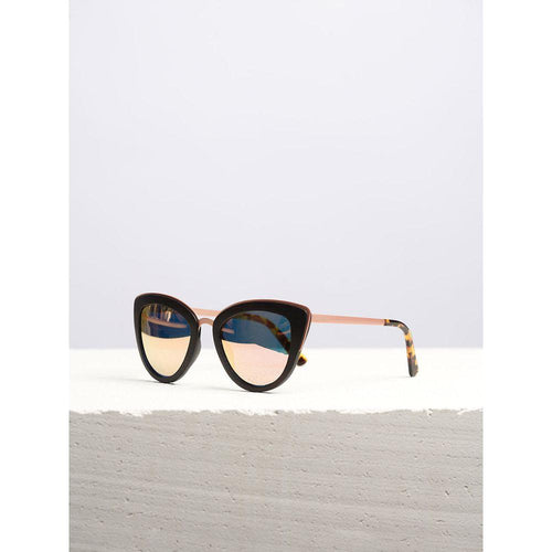 Load image into Gallery viewer, New York Fling - Wooden Sunglasses for Women
