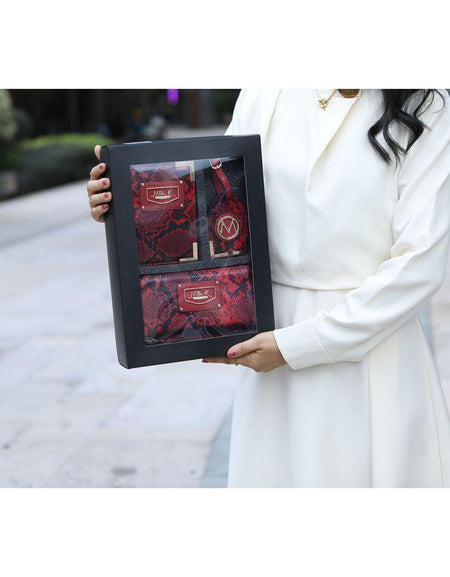 Darla Travel Gift Set: Exquisite Ensemble for the Discerning Traveller