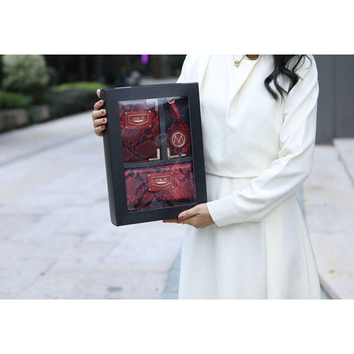 Load image into Gallery viewer, Darla Travel Gift Set: Exquisite Ensemble for the Discerning Traveller
