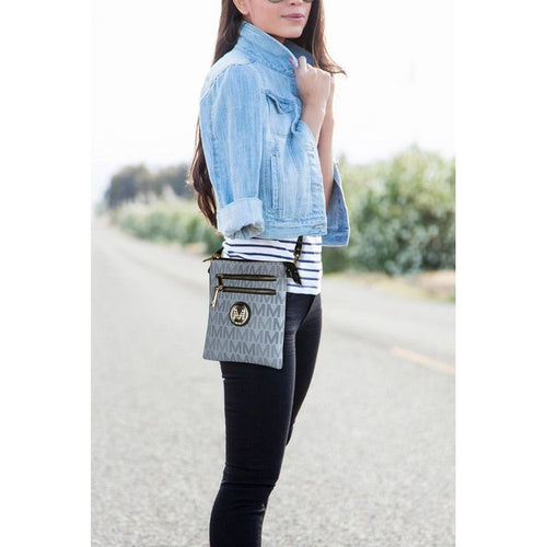 Load image into Gallery viewer, Gaia Milan M Signature Crossbody
