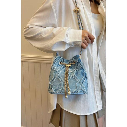 Load image into Gallery viewer, Chain Drawstring Raw Edge Denim Bucket Bag
