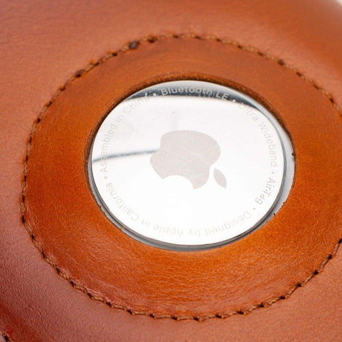 Load image into Gallery viewer, Douglas Leather Pop-Up Cardholder with Compatible Apple AirTag-4
