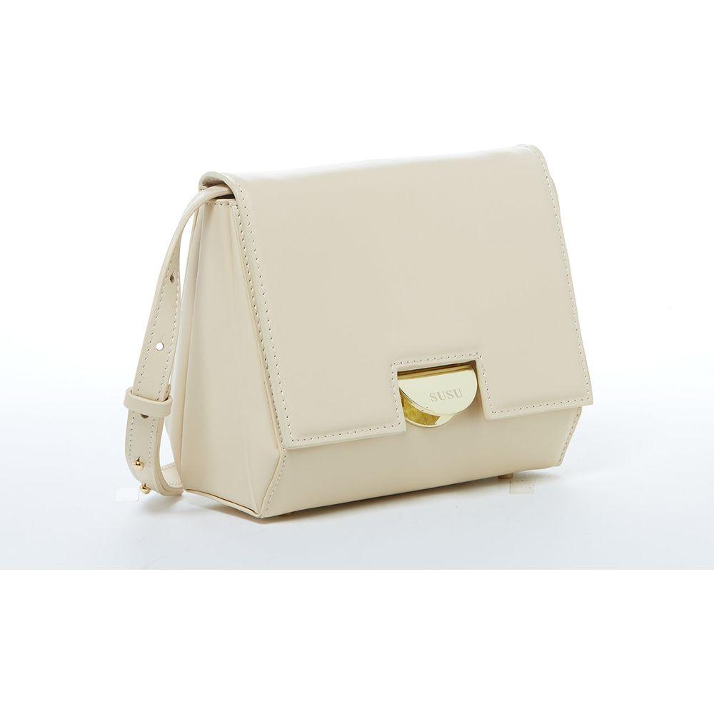 Elizabeth Off White Leather Saddle Bag - A Touch of Elegance