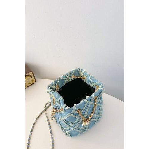 Load image into Gallery viewer, Chain Drawstring Raw Edge Denim Bucket Bag
