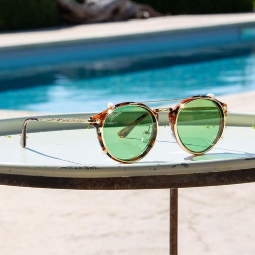 Load image into Gallery viewer, Vintage Raider Clip S2
