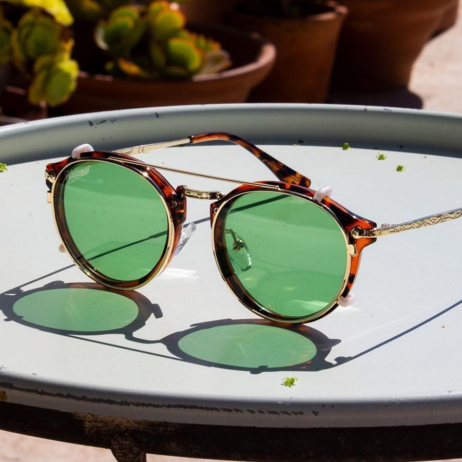 Vintage Raider Clip S2