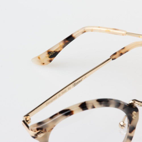 Load image into Gallery viewer, Vintage Raider Deluxe
