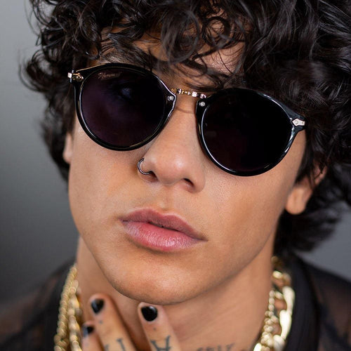 Load image into Gallery viewer, Vintage Raider
