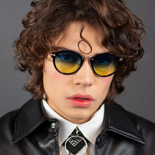 Load image into Gallery viewer, Vintage Raider
