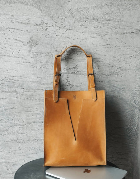 Lunch Bag for Woman, Perfect Laptop Leather Bag for Women