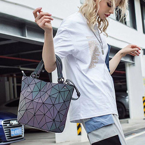 Load image into Gallery viewer, Lumination Holographic Handbag - A Glamorous Statement Piece
