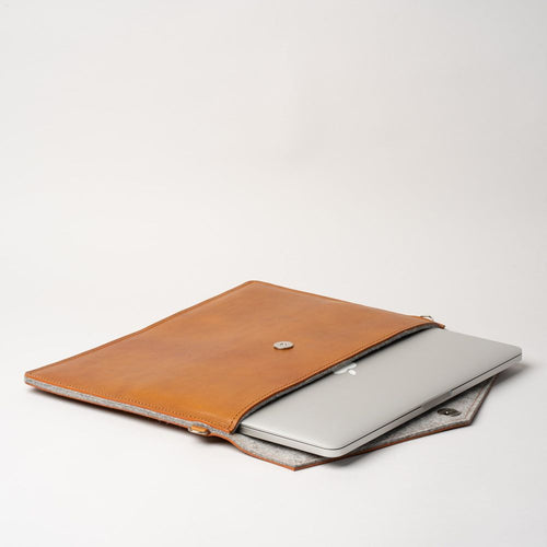 Load image into Gallery viewer, Leather Bag with adjustable strap for MacBook
