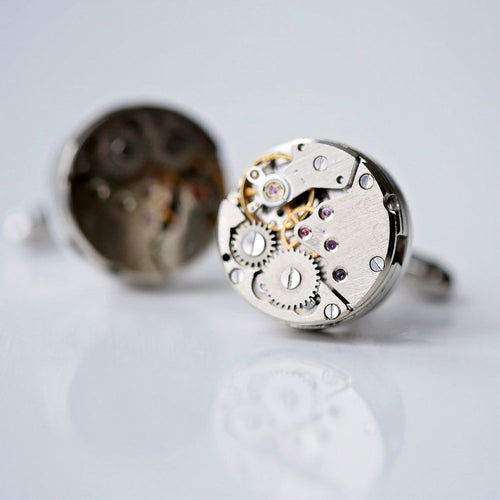 Load image into Gallery viewer, Engraved Gear Movement Cufflinks
