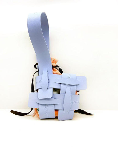 DiSCARVERY Mini Hashtag Weave Bag: A Luxurious Accessory