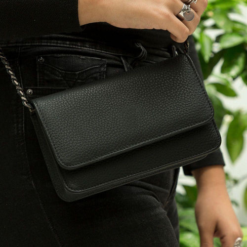 Load image into Gallery viewer, Evanston Minimalist Leather Handbag for Women - A Touch of Luxe
