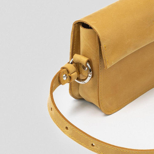 Load image into Gallery viewer, Luxurious Classy Leather Shoulder Bag - Yellow
