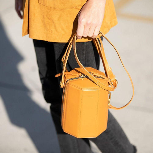 Load image into Gallery viewer, SUSU The Harper Orange Leather Bucket Bag
