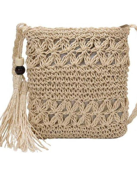 Chic & Unique: Small Straw Summer Crossbody with Tassel