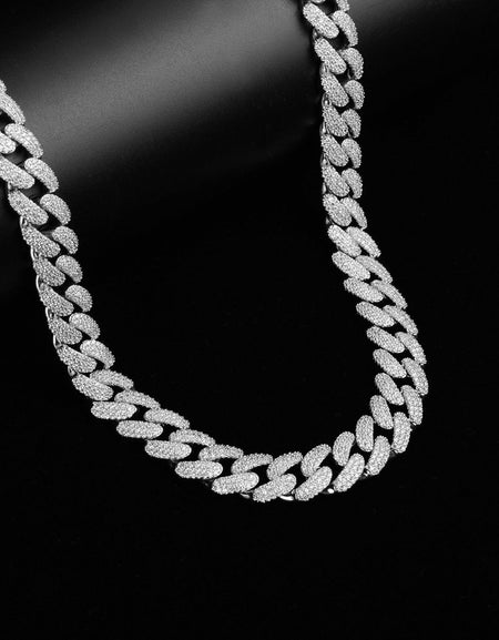 STALLION 18 MM Cuban Chain - The Essence of Luxurious Bling