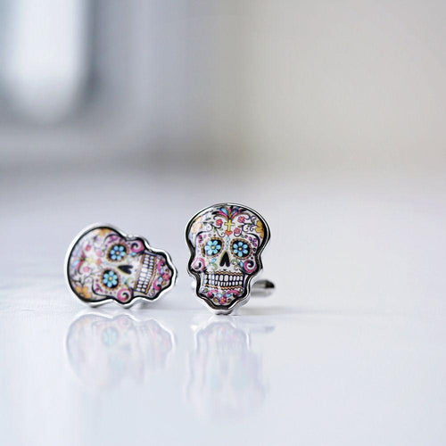 Load image into Gallery viewer, Skull Cufflinks + Engraved Box
