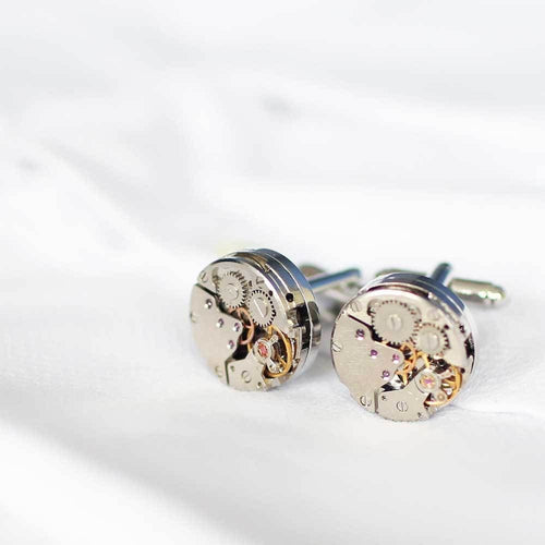 Load image into Gallery viewer, Engraved Gear Movement Cufflinks
