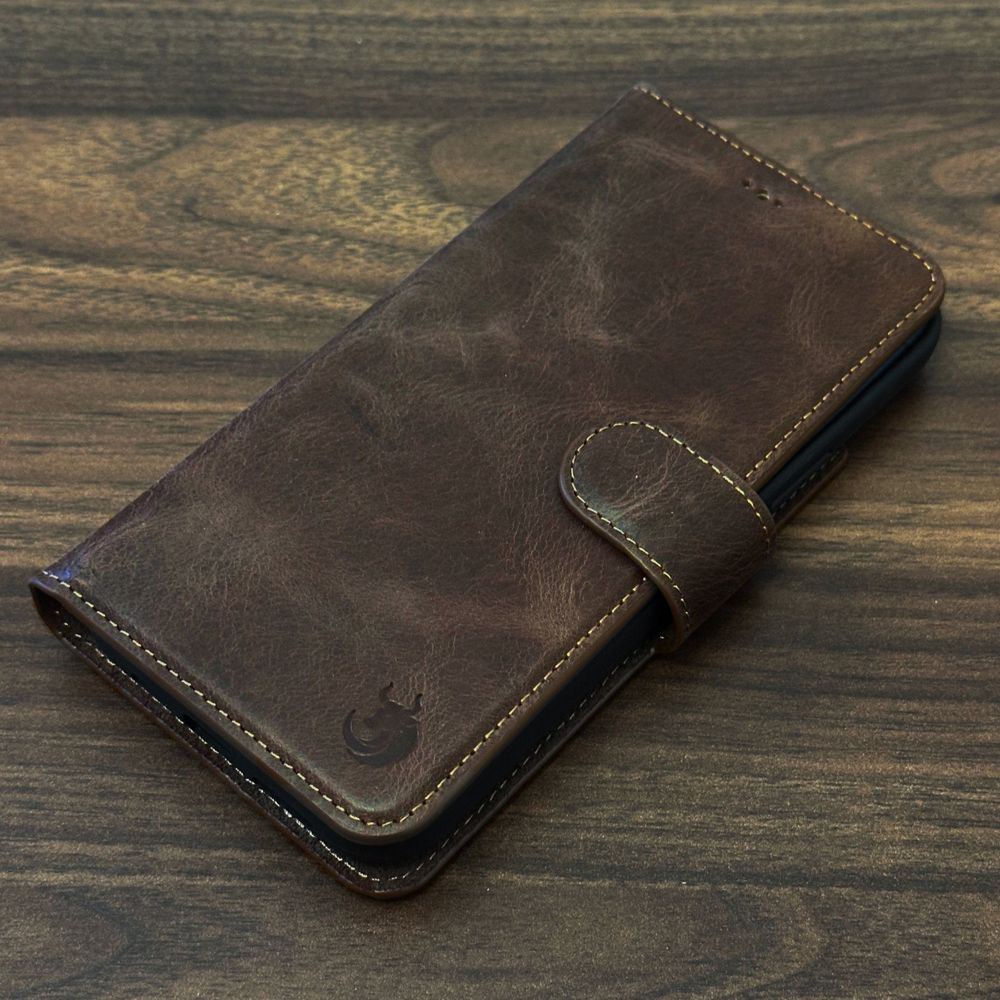 Vegas iPhone 15 Pro Wallet Case | MagSafe-35
